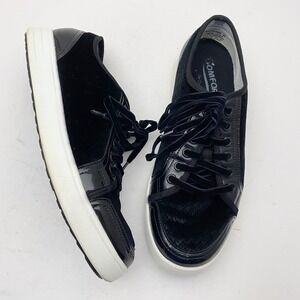 TRAQ Alegria Lyriq Women Black Velvet Patent Lace Up Sneakers Sz 40 EU 9.5-10 US